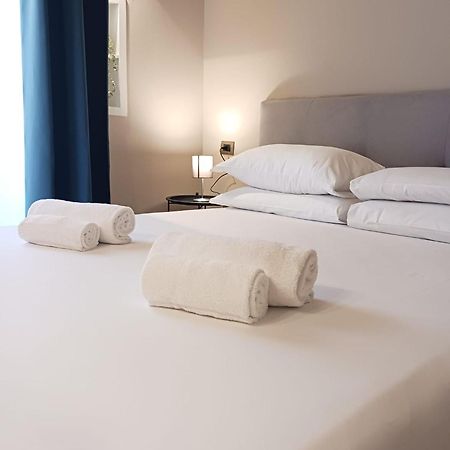 Lux Apartment Colosseo Rzym Zewnętrze zdjęcie