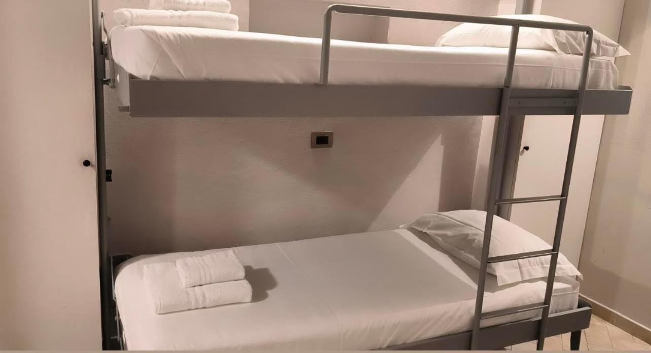 Lux Apartment Colosseo Rzym Zewnętrze zdjęcie
